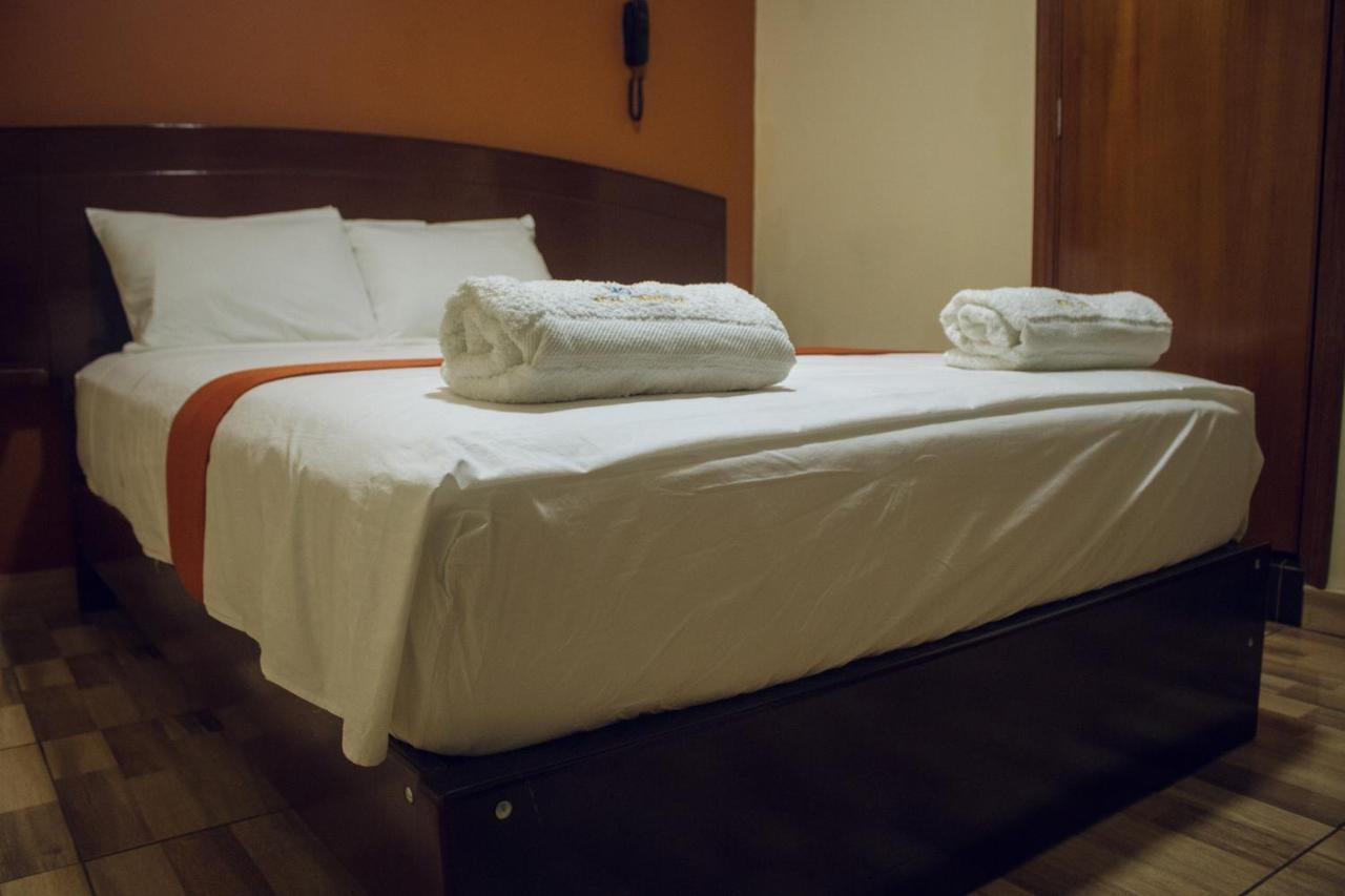 Hotel Real Chimbote Esterno foto